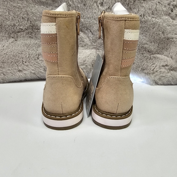 Girls Isla Snow Boots Tan Textile Shooting Star Faux Fur - Picture 2 of 4